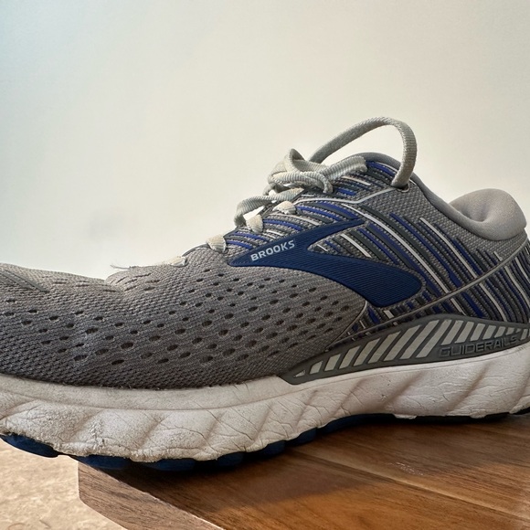 Brooks Adrenaline Gray and Navy Sneakers - Picture 7 of 8